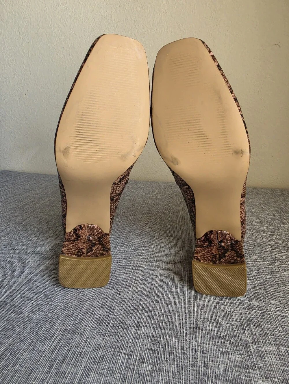 Steve Madden Harli Brown Snake Print Boots Block Heel Size 6 Ankle Bootie